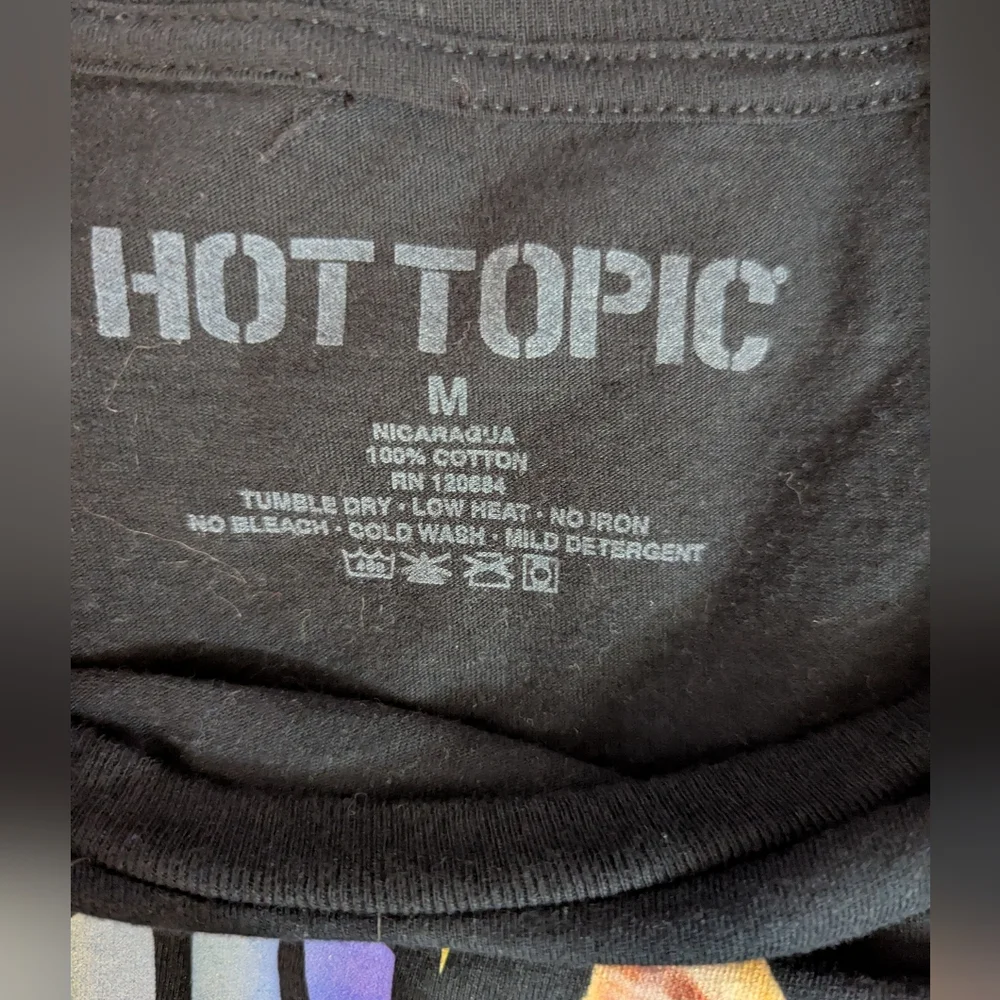 Novelty Cat Shirt Hot Topic Exclusive - Picture 3 of 3